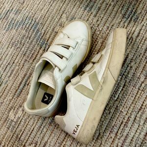 Veja Recife Logo Sneaker